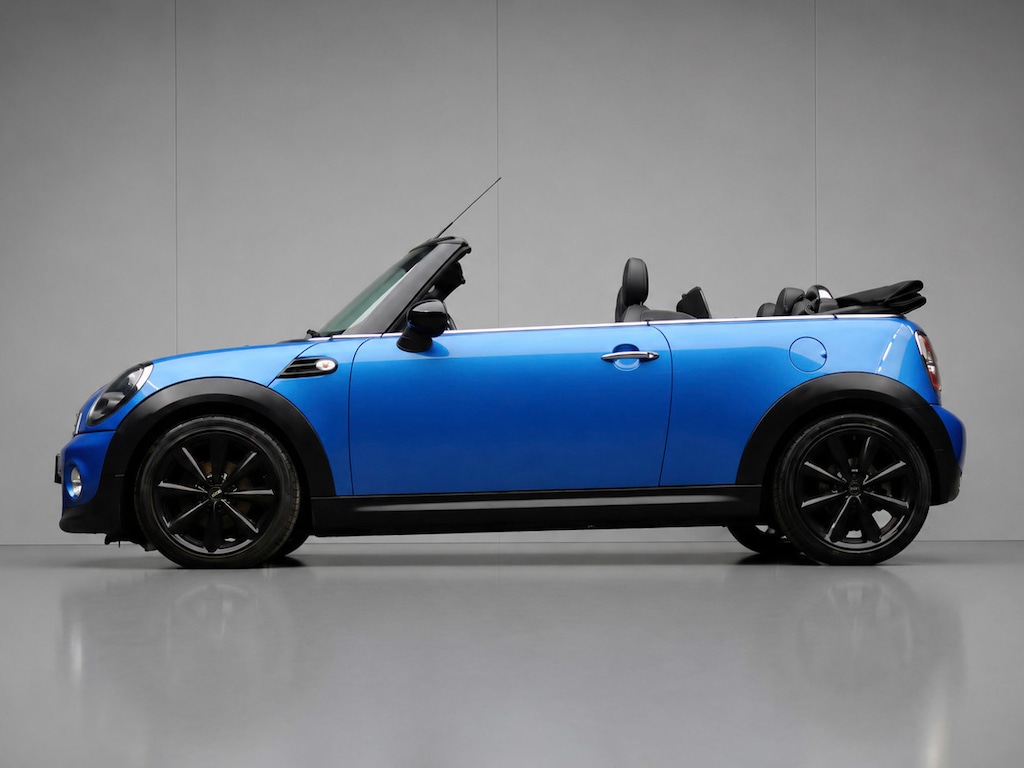 MINI Cooper Cabrio 1.6 Chili (AIRCO,XENON,CRUISE,STOELVERWARMING,WIND SCHERM,ELECTRISCH PAKKET,WORSTEN WIELEN,SPORTSTOELEN,PDC)