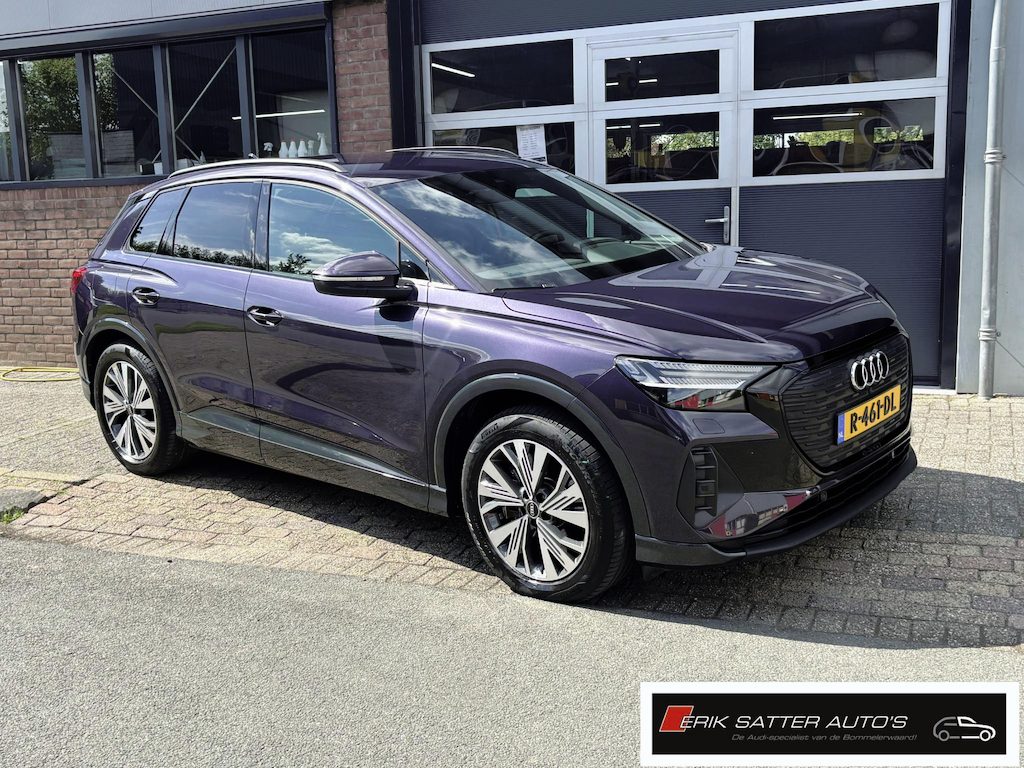 Audi Q4 e-tron 45 quattro Advanced edition 77 kWh SOH 90%| Warmtepomp| Camera + PDC| Leder| Trekhaak| Matrix led| Stoelverw.