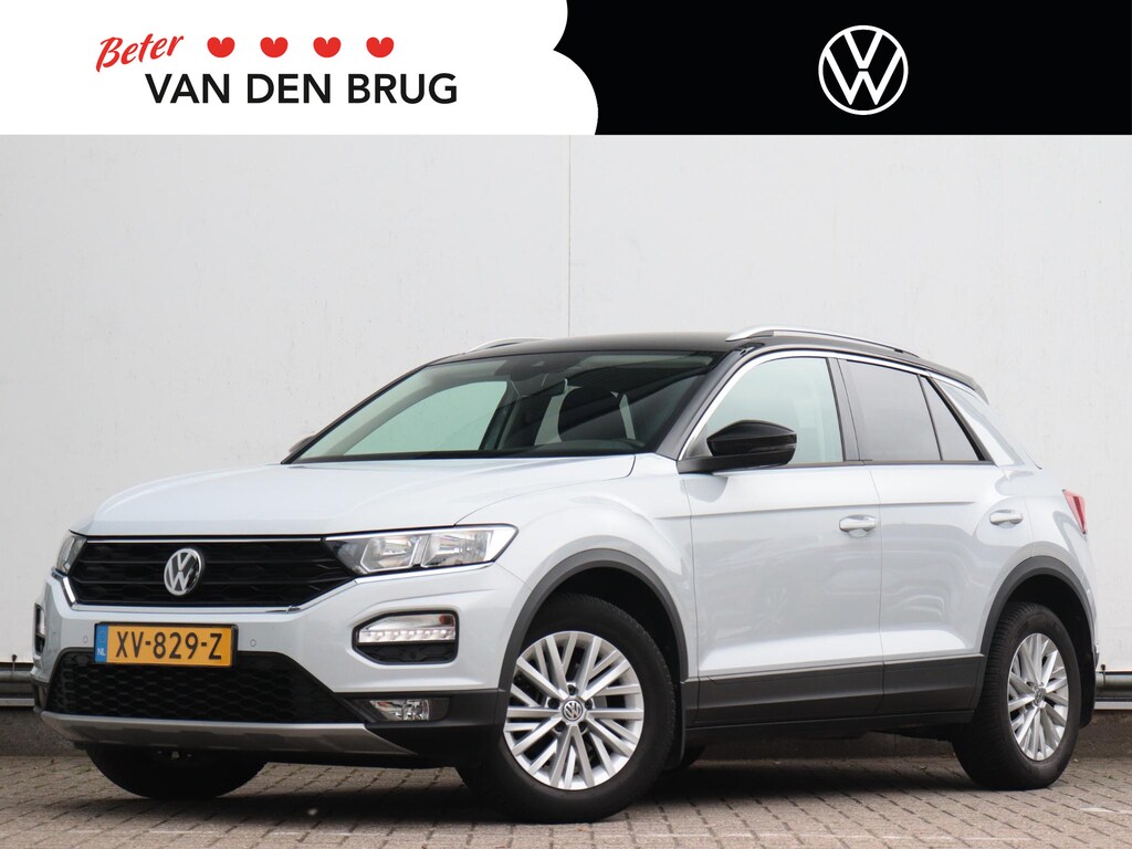 Volkswagen T-Roc 1.0 TSI Style | Trekhaak | Achteruitrijcamera | Adaptive cruise control | Carplay & Android Auto | 2e eigenaar