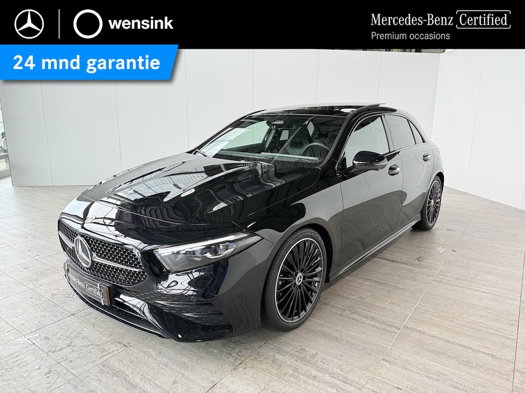 Mercedes-Benz A-klasse 180 Business Solution AMG | Panoramaschuifdak | Night | Premium Plus pakket | Dodehoekassistent | Head-up display | 19-inch Zwarte AMG Velgen |