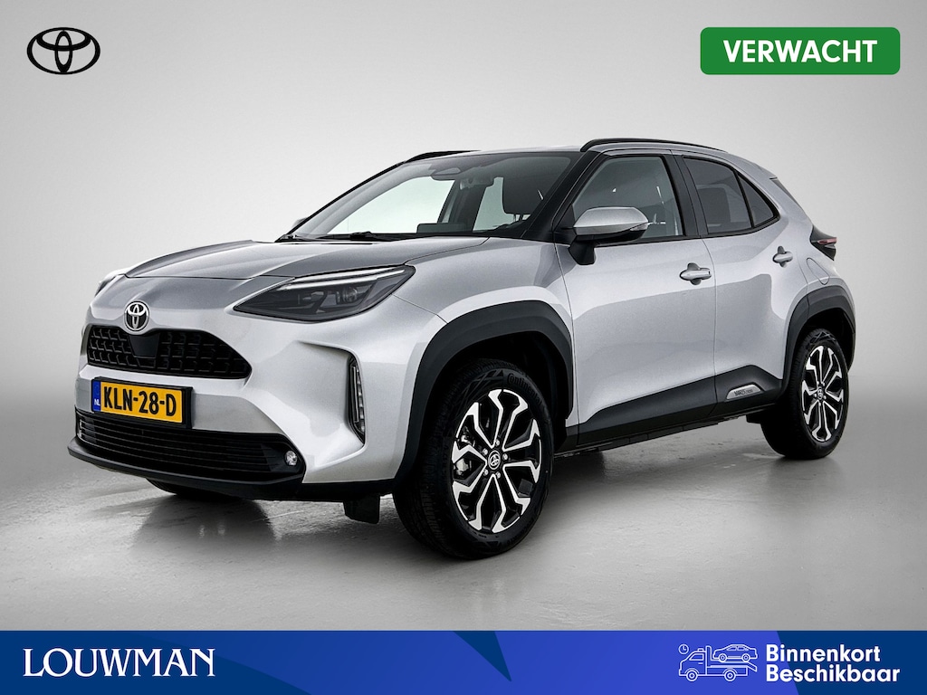 Toyota Yaris Cross 1.5 Hybrid 115 First Edition + | BTW voertuig | Stoel+stuurverwarming | Draadloze telefoonlader | Apple CarPlay/Android auto | Cruise control adaptive | Climate control | Achteruitrijcamera |