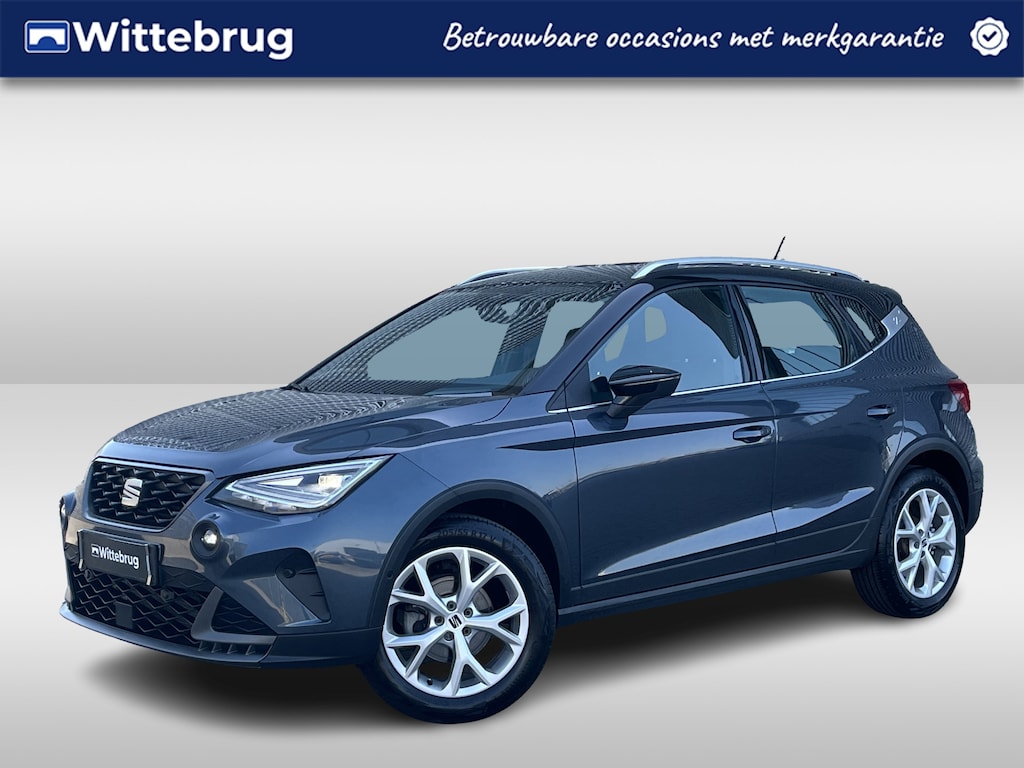 SEAT Arona 1.0 TSI FR / Trekhaak / Digitale Cockpit / LED / Achteruitrijcamera / Beats Audio / Stoelverwarming **