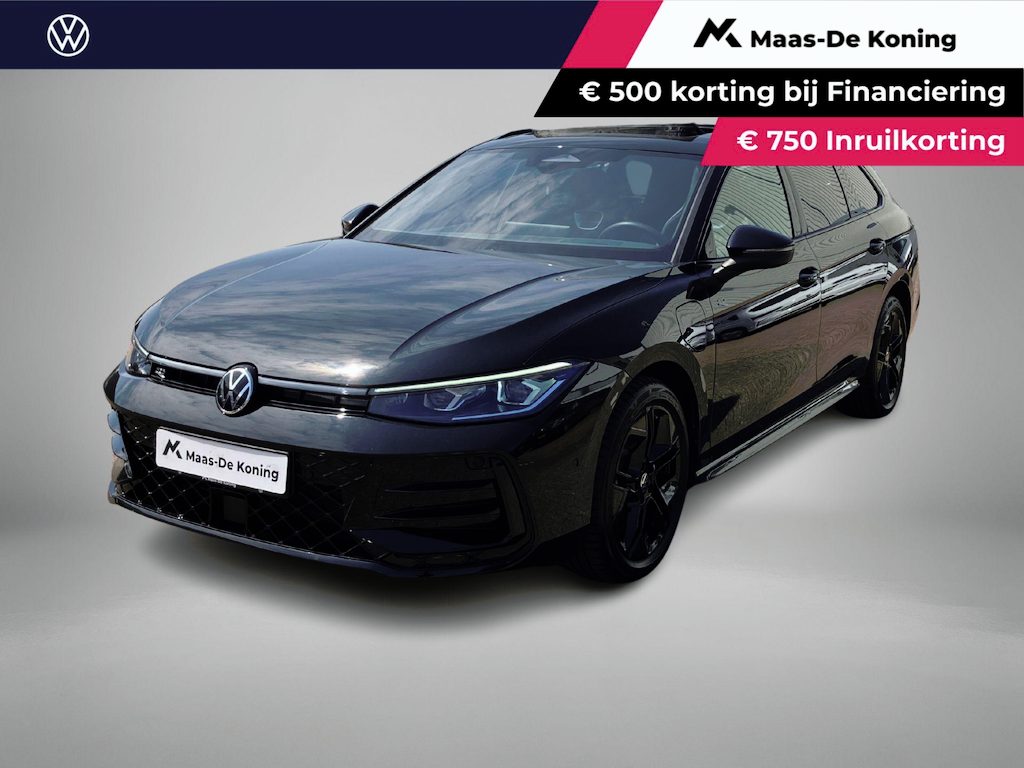 Volkswagen Passat Variant 1.5eHybrid 200kW/272PK R-Line Black Style DSG · Panoramadak · Navigatie · Trekhaak · Garantie t/m 12-03-2030 of 100000km · EXTRA INRUILKORTING ·