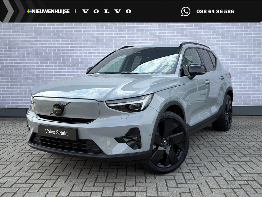Volvo EX40 Single Motor Extended Range Plus Black Ed. 82 kWh | Warmtepomp | Pixel LED Koplampen | Harman Kardon Audio | 360 Graden Camera | Navigatie Google Maps | Cruise Control Adaptief | BLIS | Stoelverwarming | Lichtmetalen Velgen 20 inch