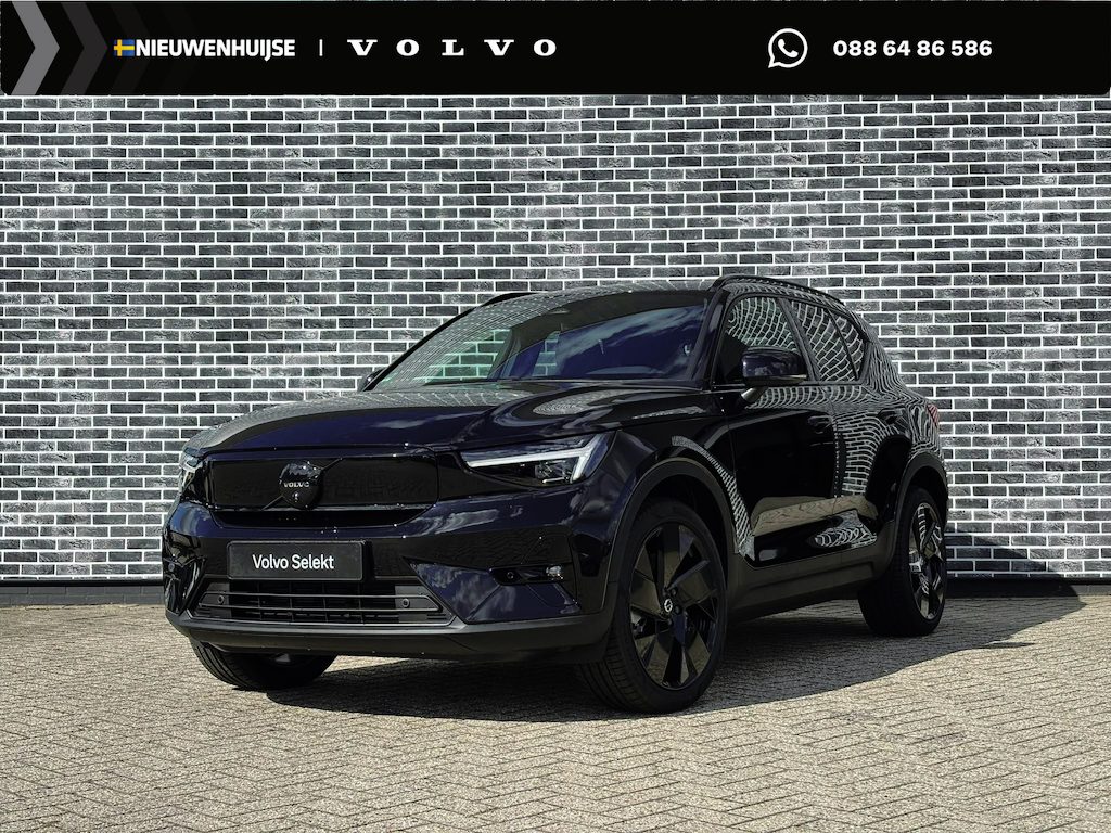 Volvo EX40 Single Motor Extended Range Plus Black Ed. 82 kWh | Adaptieve Cruise Control | Harman Kardon Audio | Stoel-/Stuurverwarming | Parkeercamera | Dodehoek Detectie | Pixel LED | Elektr. Verst. Stoelen + Geheugen | Donker Getint Glas | Warmtepomp |