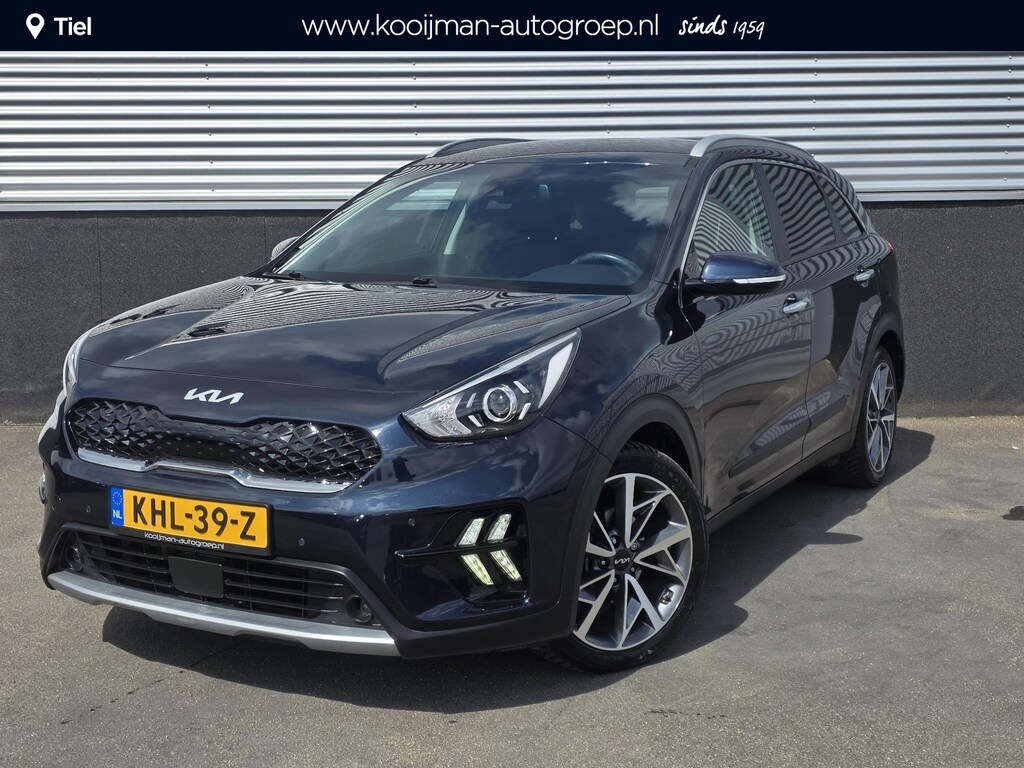 Kia Niro Hybrid 1.6 GDi DynamicLine Navigatie, Privacy glass, 18" LMV, Smart Key, Parkeersensoren voor + achter, Achteruitrijcamera