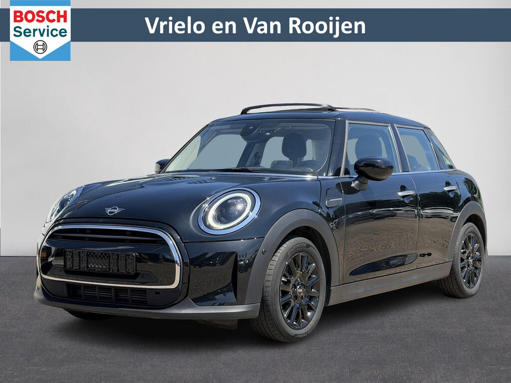 MINI Cooper 5-Deurs 1.5 MINI Yours | Pano | Leer | Stoelverw. | HUD | Navi | LED | Camera ( Vestiging - Nieuwegein )
