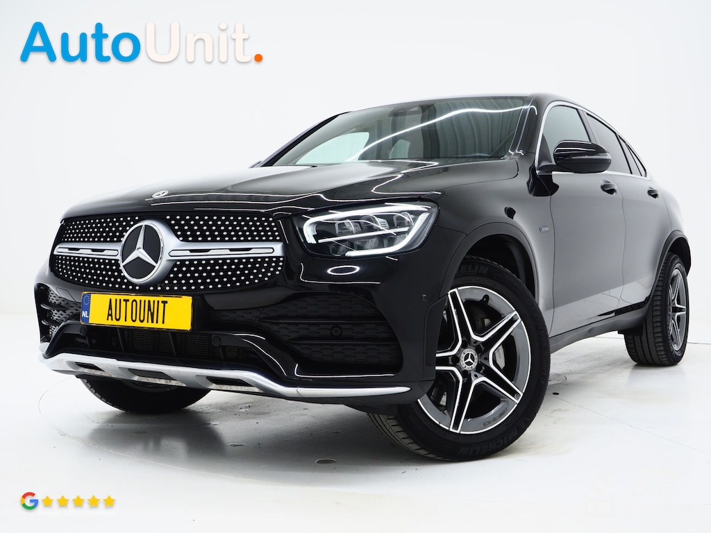 Mercedes-Benz GLC Coupe 300e 4MATIC AMG | Leder/Alcantara | Camera | Stoelverwarming | Sportstuur | Cruise | DAB | Carplay