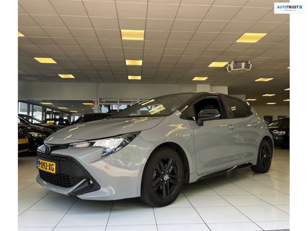Toyota Corolla 1.8 Hybrid Comfort/Apple Carplay/Camera/Navi/Cruise control/LED/Stoelverwarming/Airco