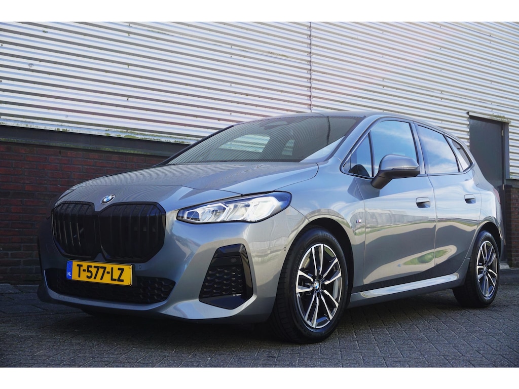BMW 2-Serie Active Tourer 223i 218PK M-Sport/Driving Assistent Plus/Leer 1 Jaar Garantie.