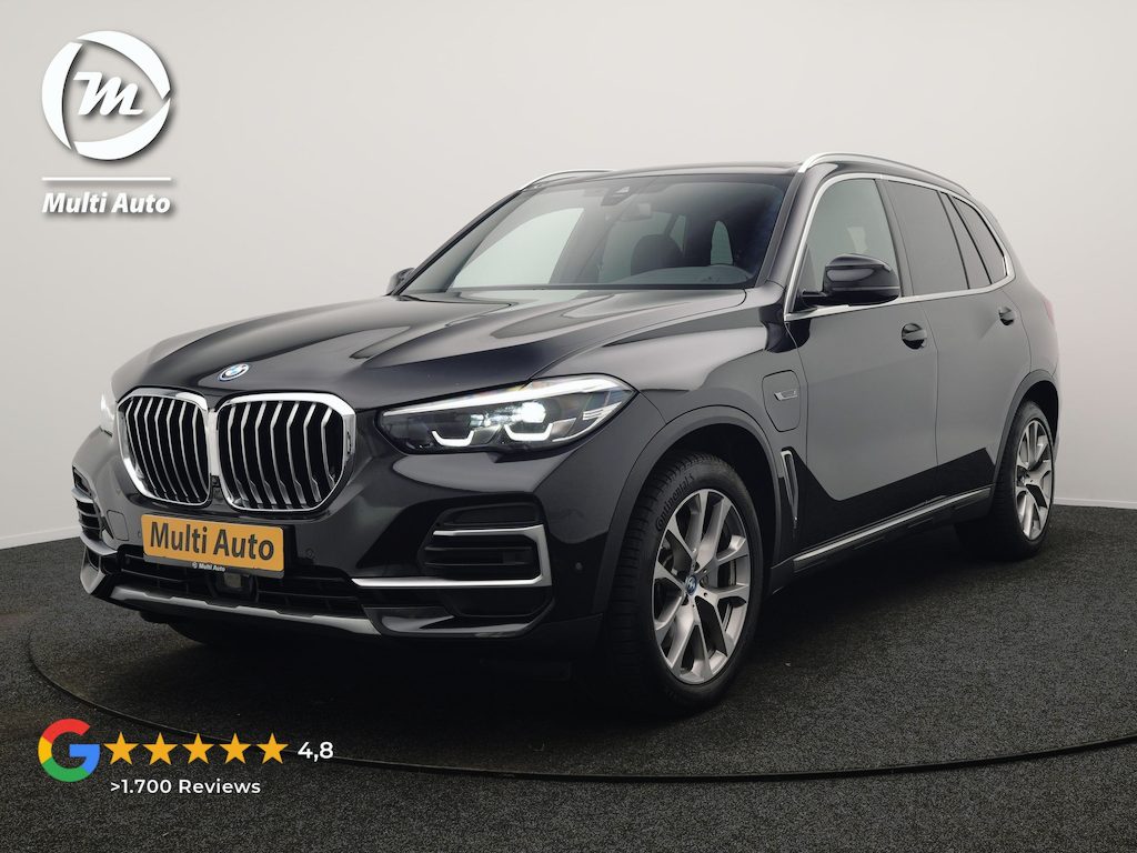 BMW X5 xDrive45e X Line PHEV 395pk Dealer O.H. | Luchtvering | Camera | Adaptief Onderstel | Lederen Sportstoelen Memory | Hifi Audio | Apple Carplay | Sfeerverlichting | Navigatie | DAB | Plug In Hybrid |