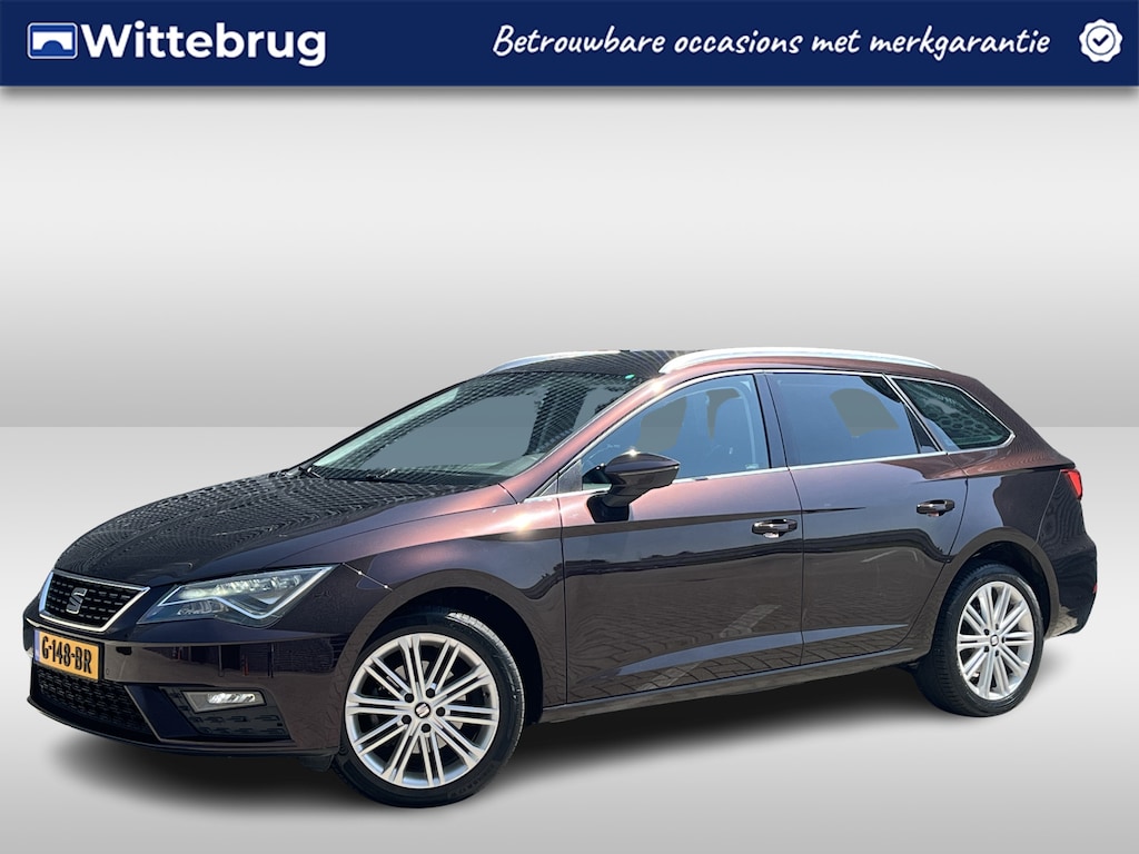 SEAT Leon ST 1.5 TSI Xcellence Business Intense / Navigatie / App connect / Camera / Parkeersensoren V+A / Trekhaak / **
