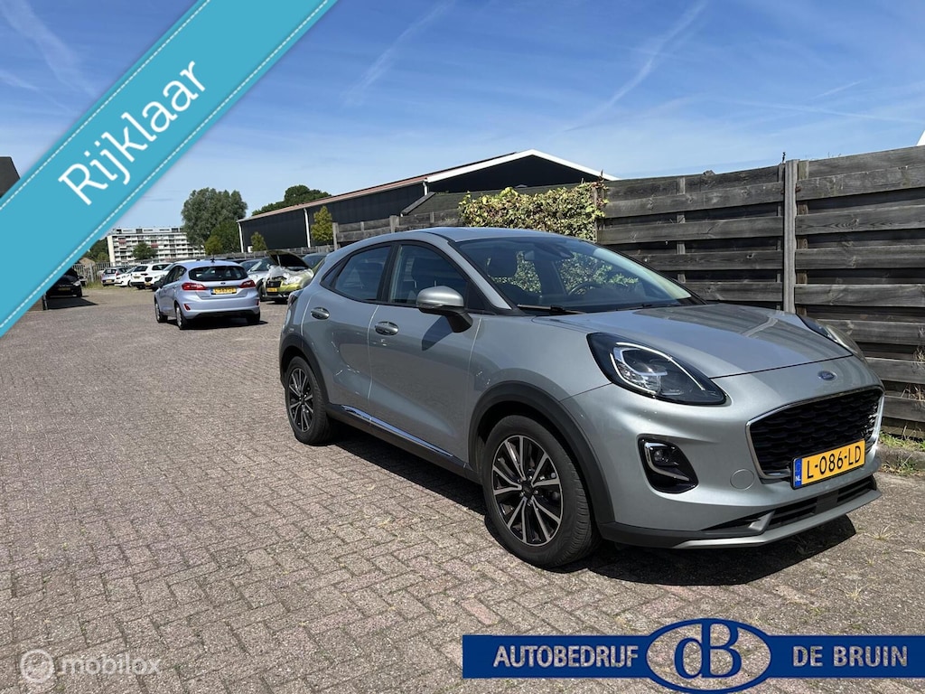 Ford Puma 1.0 EcoBoost Hybrid Titanium