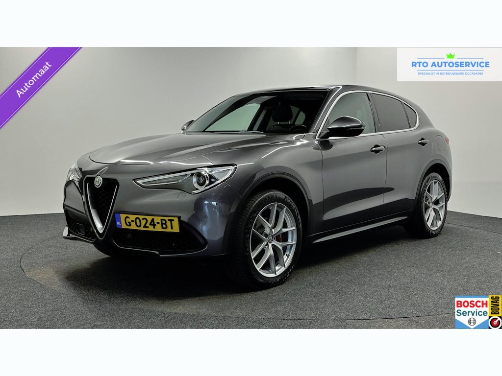 Alfa Romeo Stelvio 2.0 T AWD TREKHAAK LEER NAVI CRUISE ECC.