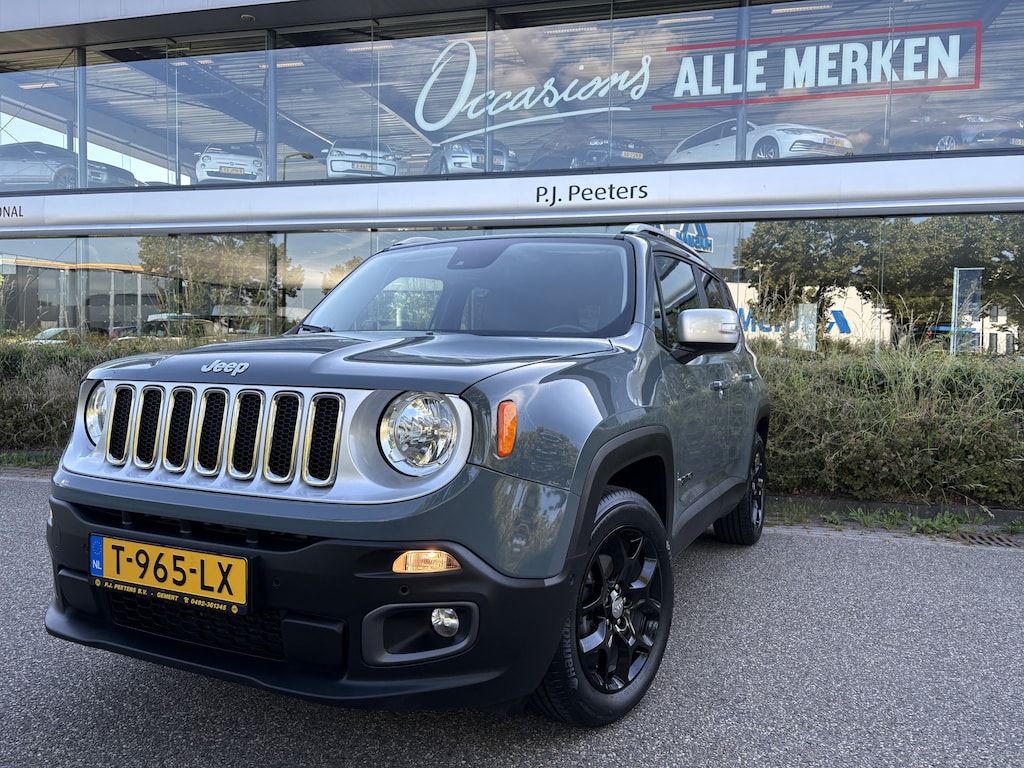 Jeep Renegade 1.4 MultiAir Limited Airco - Cruise control - Parkeersensoren - Dakrails - Navigatie - Stuur multifunctioneel - Lederen bekleding - Licht metalen velgen 17 inch - Mistlampen - Start/stop systeem - Elektrische ram