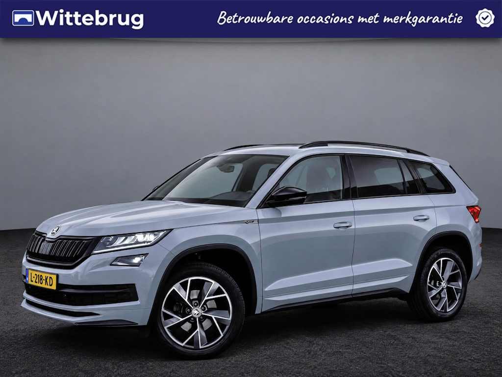 Skoda Kodiaq 1.5 TSI Sportline Business / Digitaal dashboard / Navigatie / App connect / Camera / Parkeersensoren V+A / **