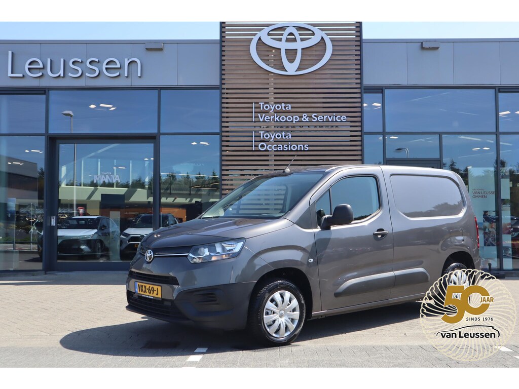 Toyota ProAce City 1.5 D-4D COOL COMFORT L1 1e EIGENAAR BTW-AUTO AIRCO CRUISE METALLIC SCHUIFDEUR DAB+ AUDIO-STUUWIELBED. NL-AUTO