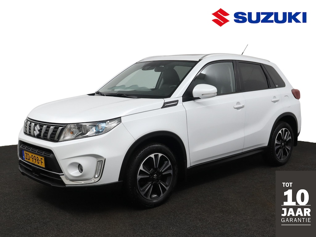Suzuki Vitara 1.4 Boosterjet Stijl | Climate control | Cruise control adaptive | Panoramadak | Trekhaak | Apple carplay, Android auto | Stoelverwarming | Camera| Parkeersensoren |