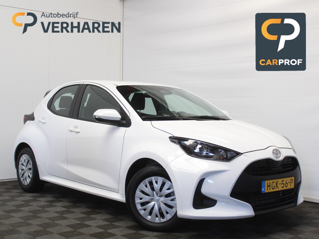 Toyota Yaris 1.5 Hybrid 115 Comfort CLIMATE | CAMERA | ADAPCRUISE | CARPLAY | DAB | LED