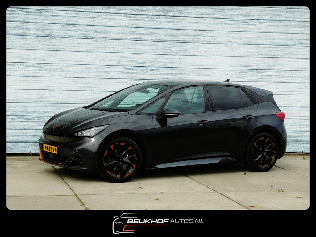 CUPRA Born Performance One Camera Stoelverwarming Soh 93.1%