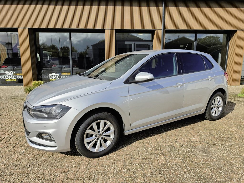 Volkswagen Polo 1.0 TSI Highline Business R | ACC | DCC | Park Assist | Navi | CarPlay Automaat | Navi | Stoelverwarming | all season banden | Android
