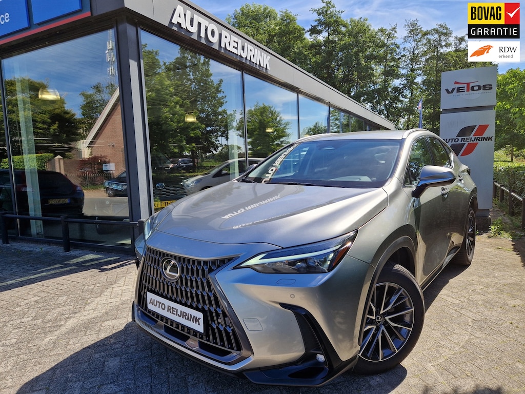 Lexus NX 450h+ AWD Luxury Line/PLUG-IN/TREKHAAK AFNB.1500KG/ALL-SEASON BANDEN