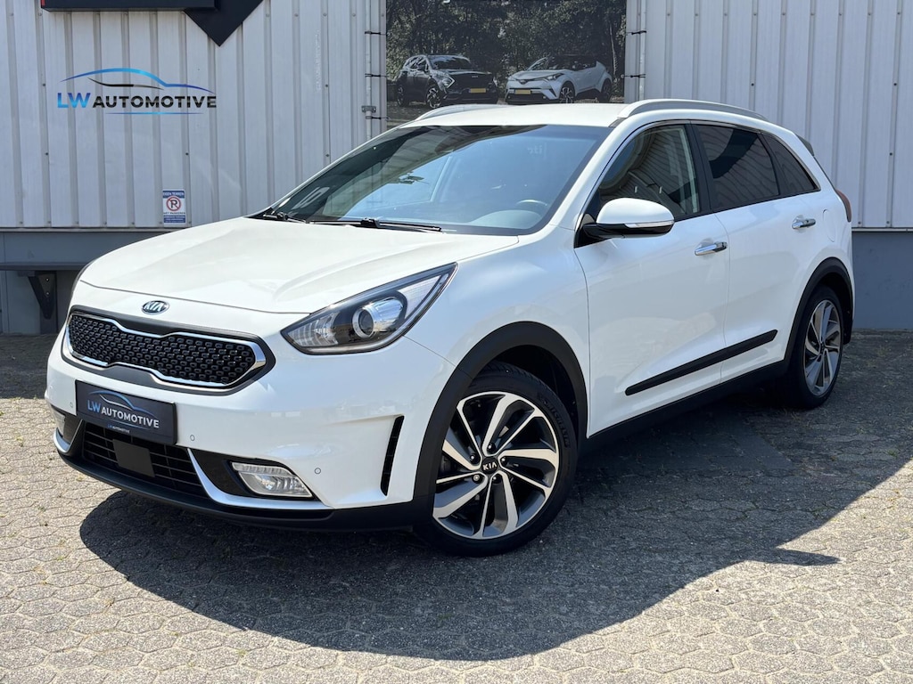 Kia Niro Hybrid 1.6 GDi ExecutiveLine | Dodehoek | JBL | Parkeersensoren V+A | Stoel+stuurverwarming