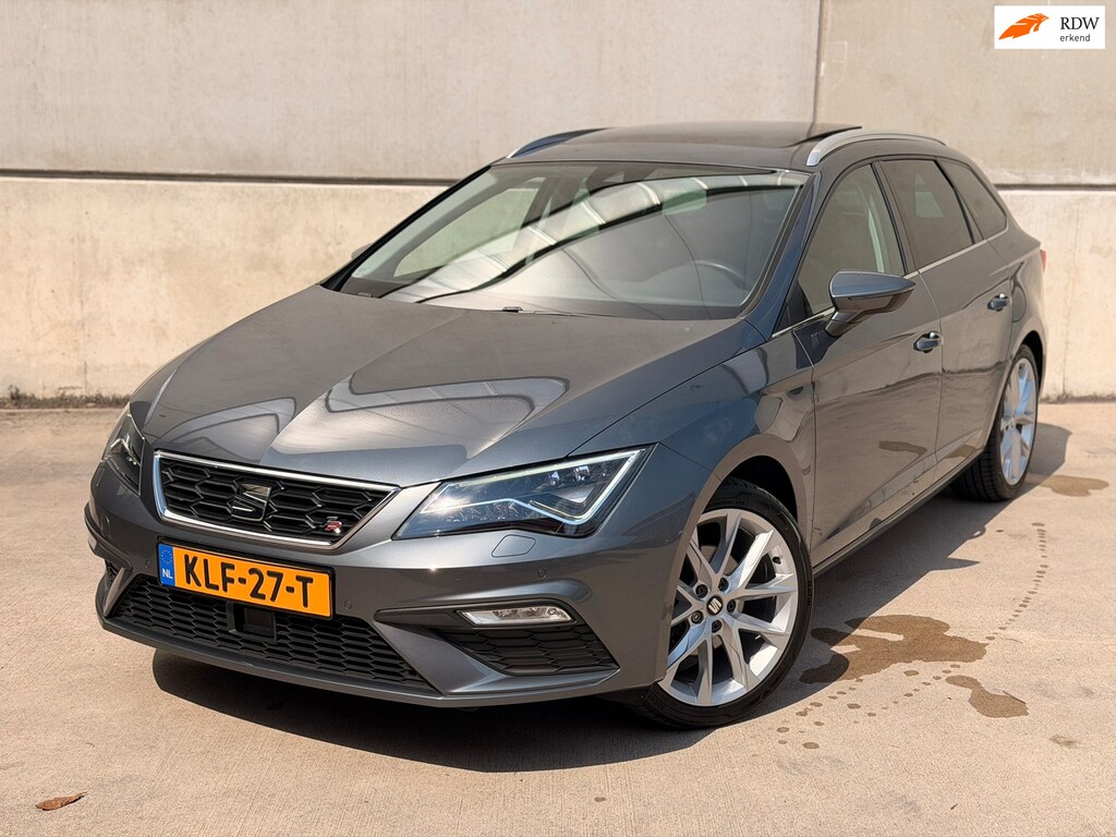 SEAT Leon ST FR 1.4 TSI DSG Pano 18' Camera CarPlay ACC Sfeerverlichting
