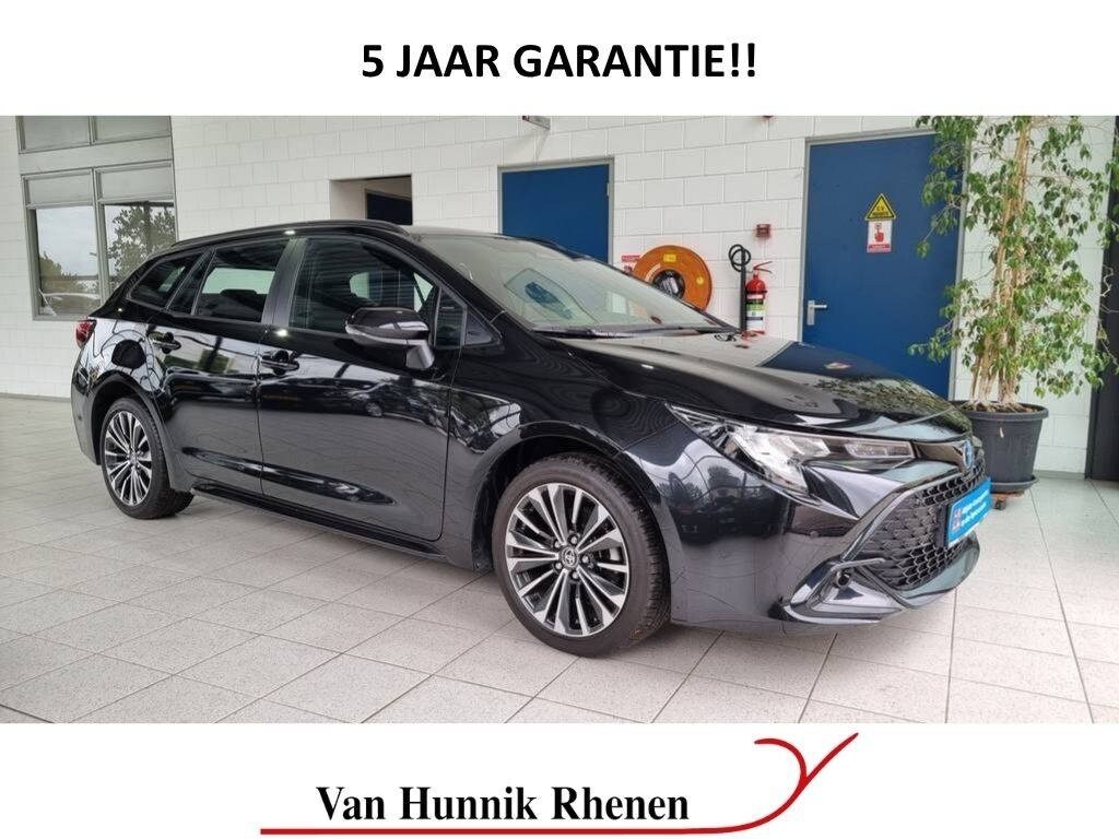 Toyota Corolla Touring Sports 1.8 140 | Trekhaak | Stoel en stuurverw | Parksens V+A | LED | A