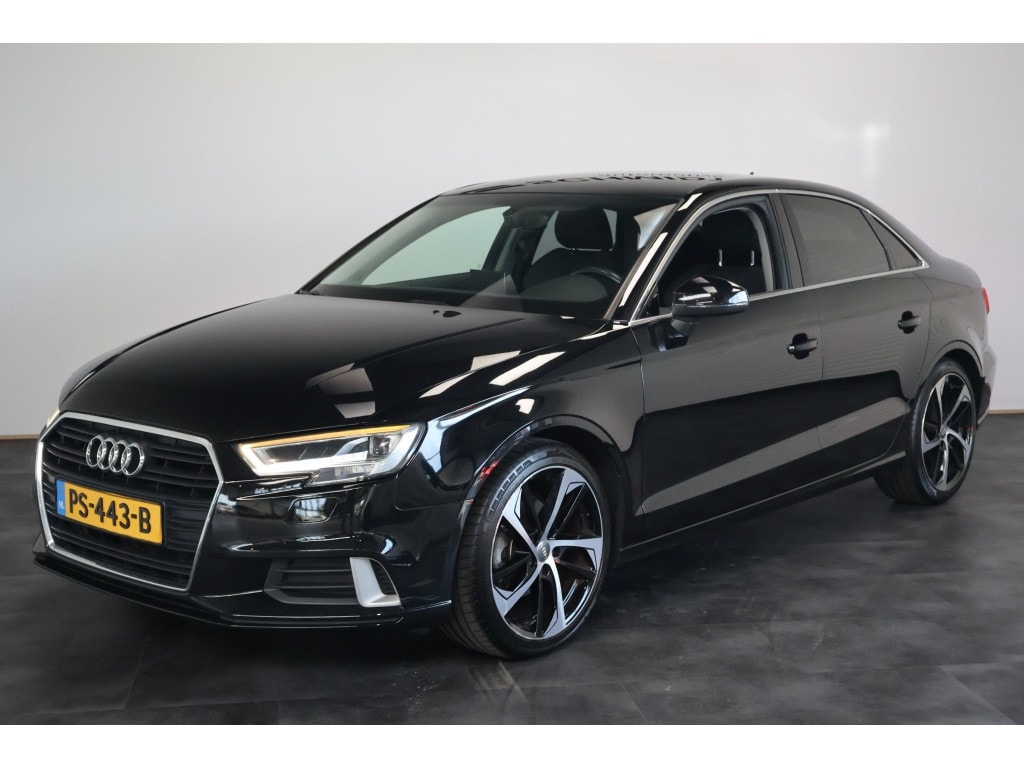 Audi A3 Limousine 1.5 TFSI Sport Line 150pk | Sportstoelen- stuur | Navigatie |LED