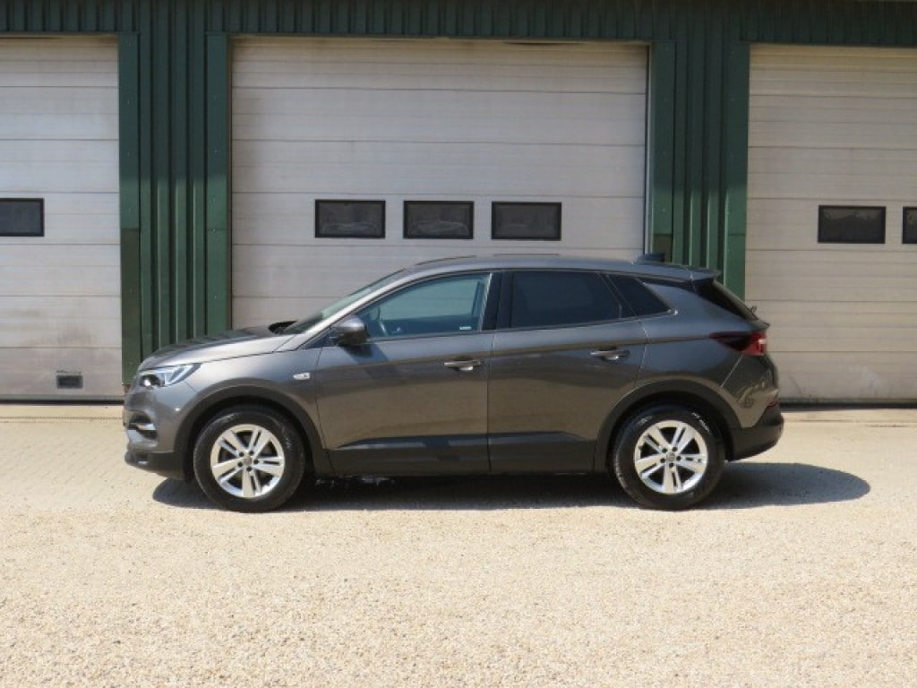 Opel Grandland 1.2 TURBO ONLINE ED.