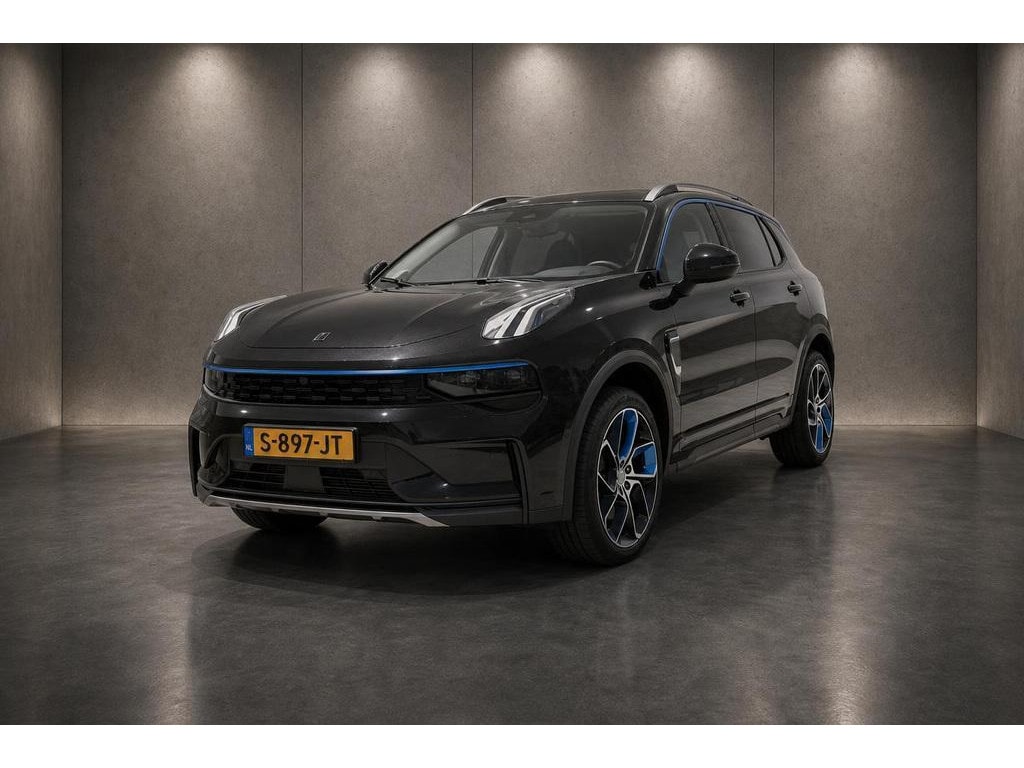 Lynk & Co 01 1.5 phev | 262pk | 360 camera| panoramadak | stoelverwarming | carplay |