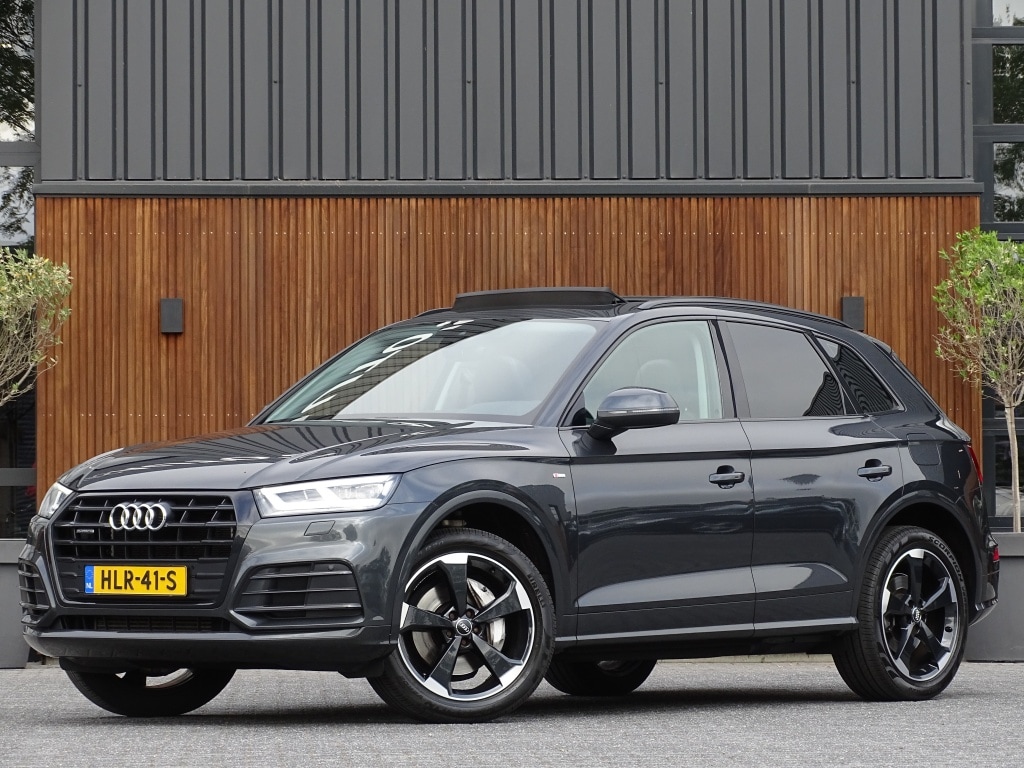 Audi Q5 50 TFSI e 299PK / S-Line / 20'' Rotor / panoramadak / LED