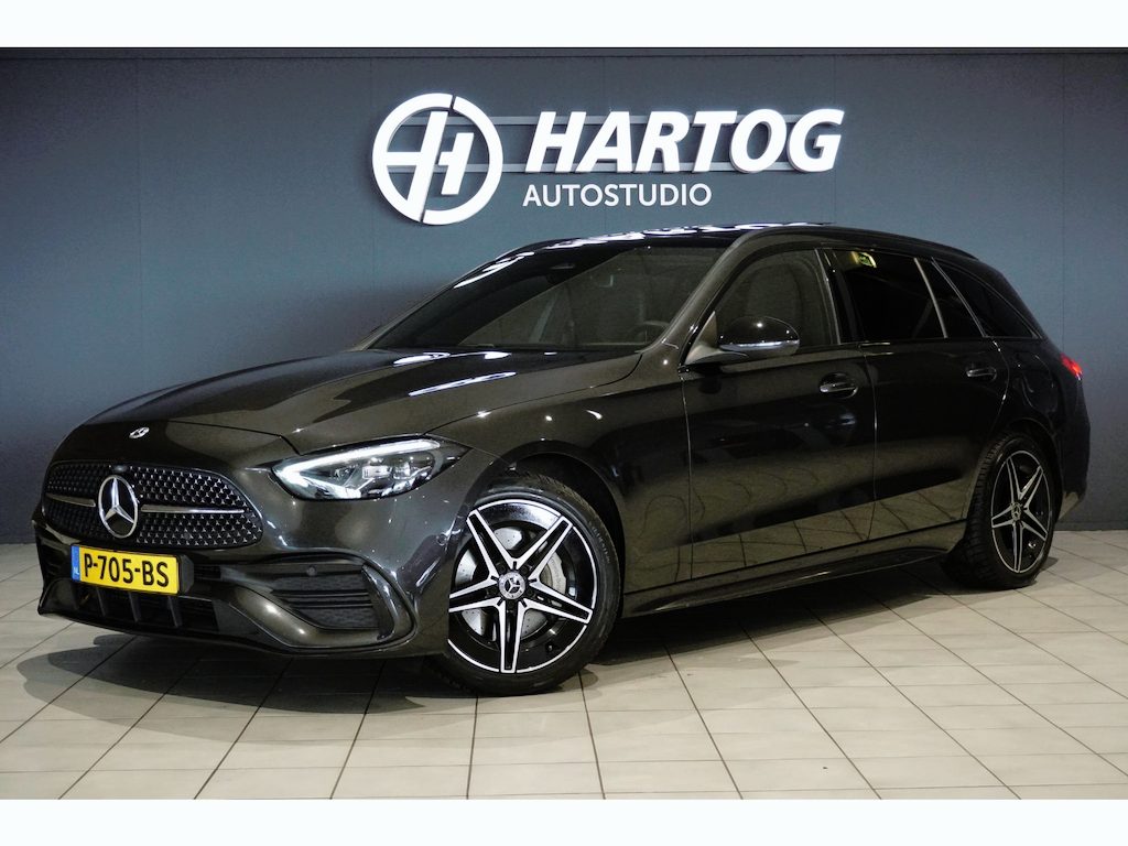 Mercedes-Benz C-klasse Estate 300 e AMG Line *NL AUTO*  PANO / TREKHAAK / LEDER / SFEERVERLICHTING