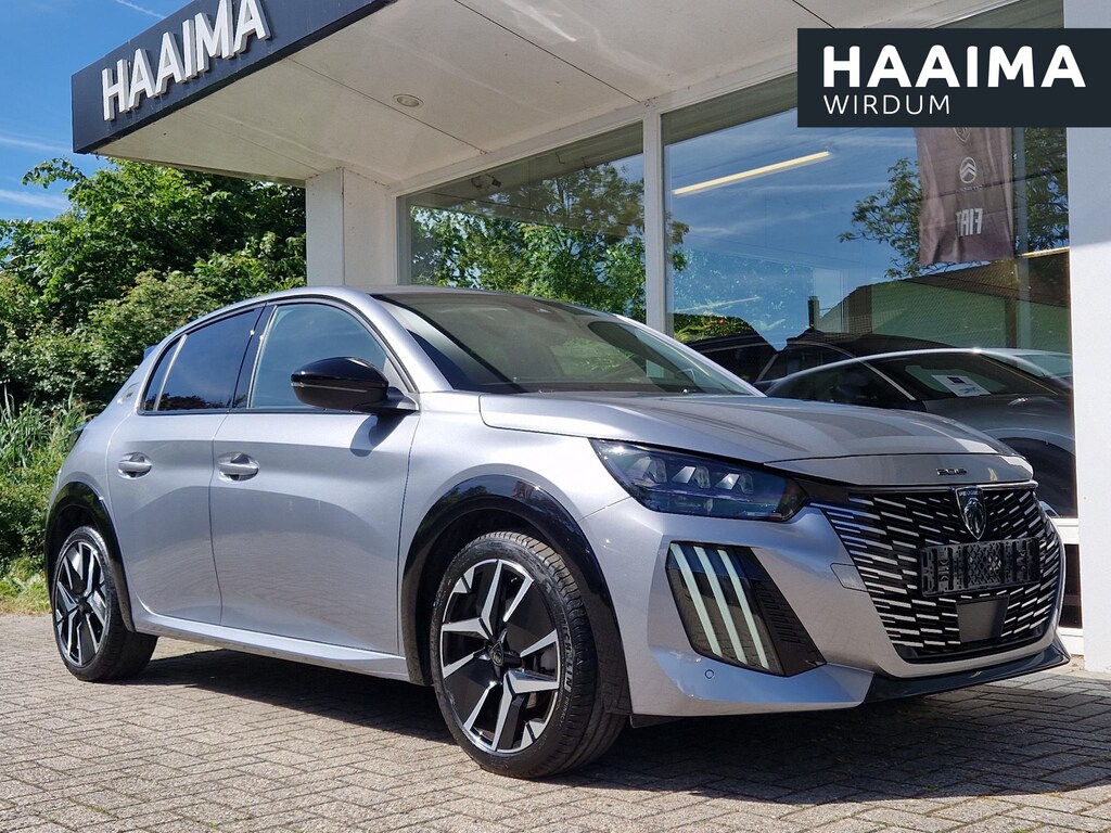 Peugeot 208 1.2 Hybrid 145 e-DCS6 GT | Massagestoel | Alcantara | Achteruitrijcamera | Apple Carplay/Android Auto | Stoelverwarming
