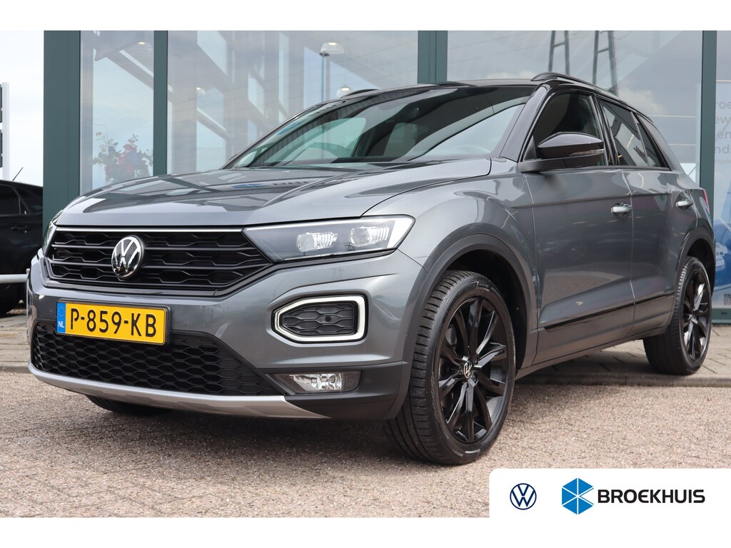 Volkswagen T-Roc 1.5 TSI Sport 149PK AUTOMAAT | Achteruitrijcamera | Airco (automatisch) | Apple Carplay/Android Auto|telefoonintegratie premium