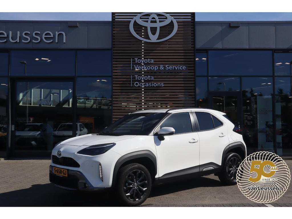 Toyota Yaris Cross 1.5 HYBRID EXPLORE STOELVERW. KEYLESS 17'' LM-VELGEN NAVI PARK-SENS. CAMERA LED