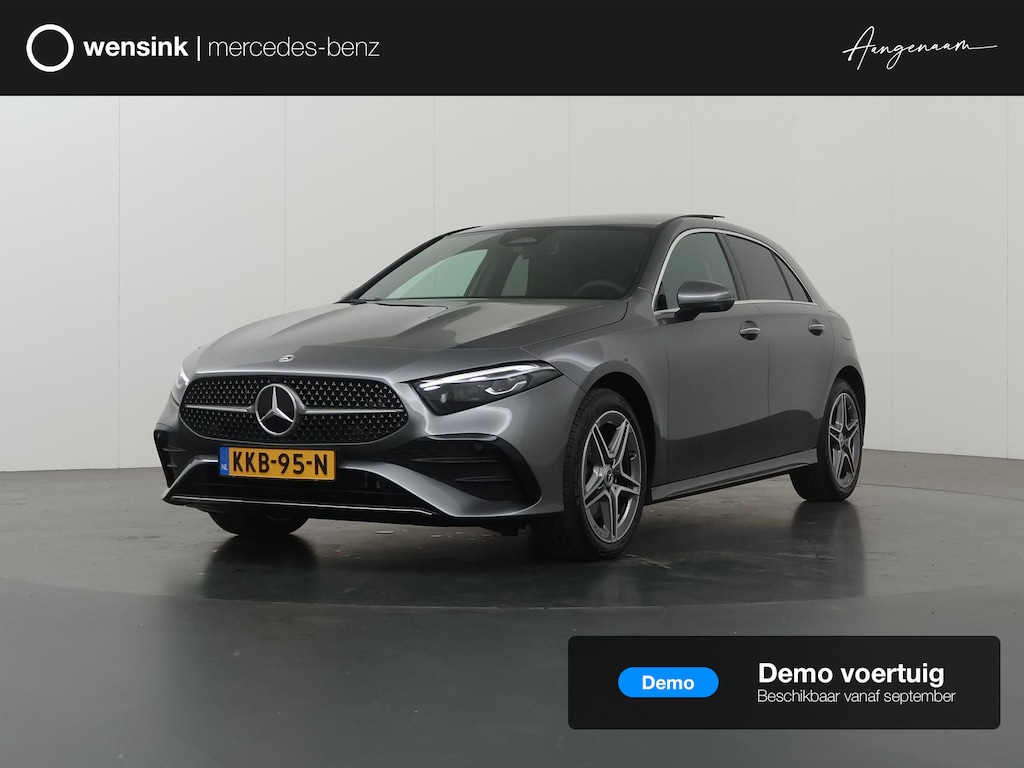 Mercedes-Benz A-klasse 250e Business Solution AMG | Panoramaschuifdak | Premium Plus | Head-up display | Dodehoekassistent |