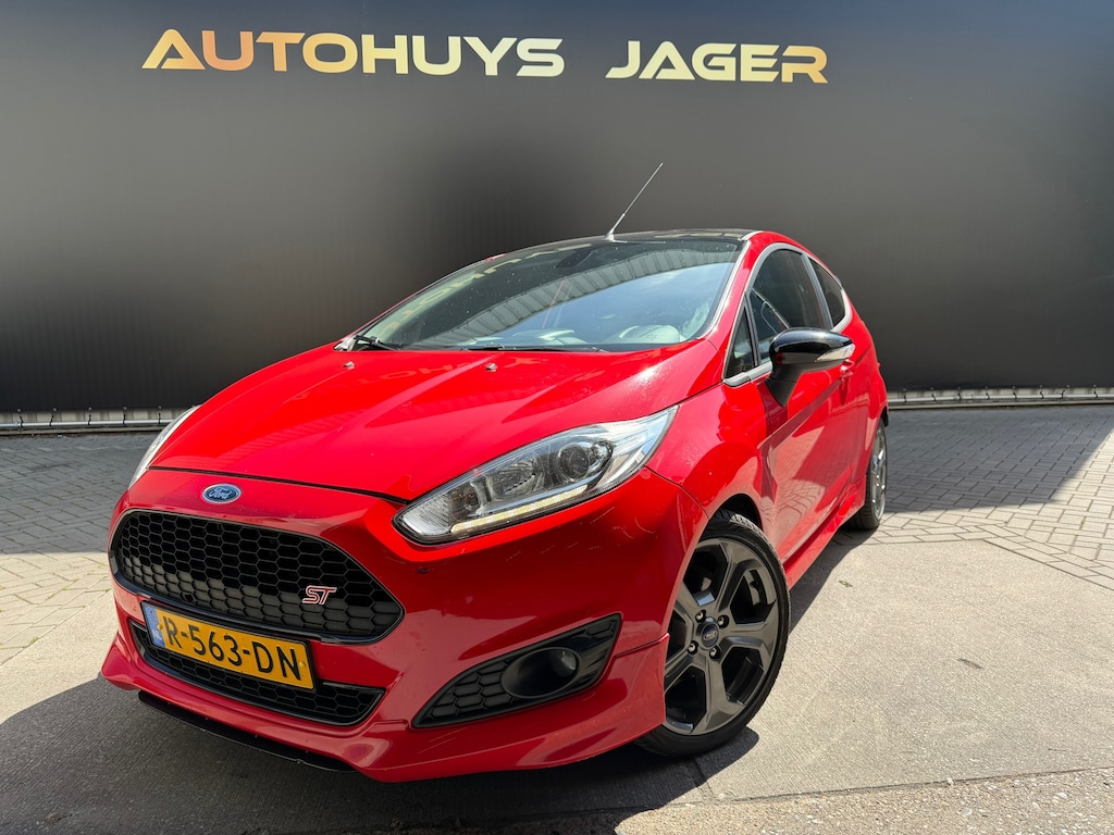 Ford Fiesta 1.0 EcoBoost Black Edition St Line Milltek Sport Maxton