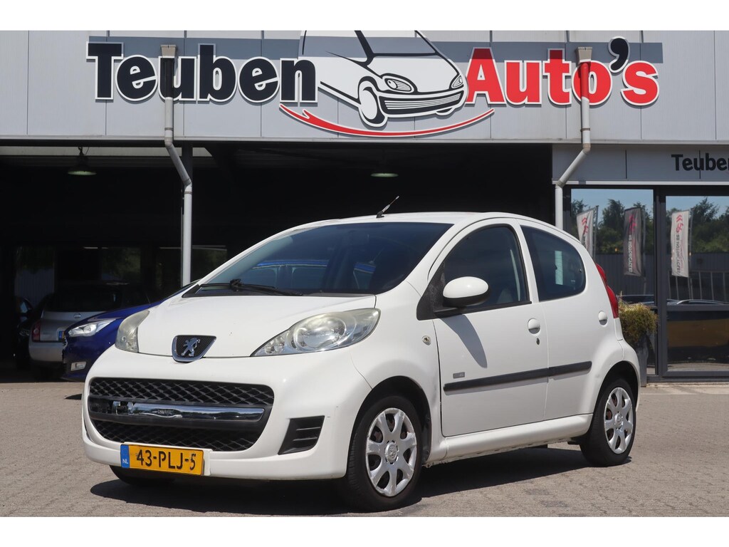 Peugeot 107 1.0-12V Millesim 200 | Airco | Elektrisch pakket | Radio-Cd speler