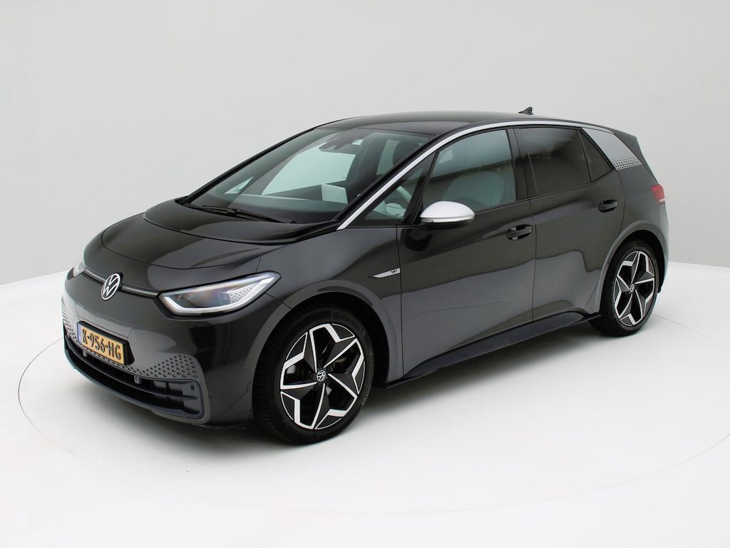 Volkswagen ID.3 First Plus 58 kWh / Camera / Navi / Carplay / Adapt. Cruise / Origineel NL