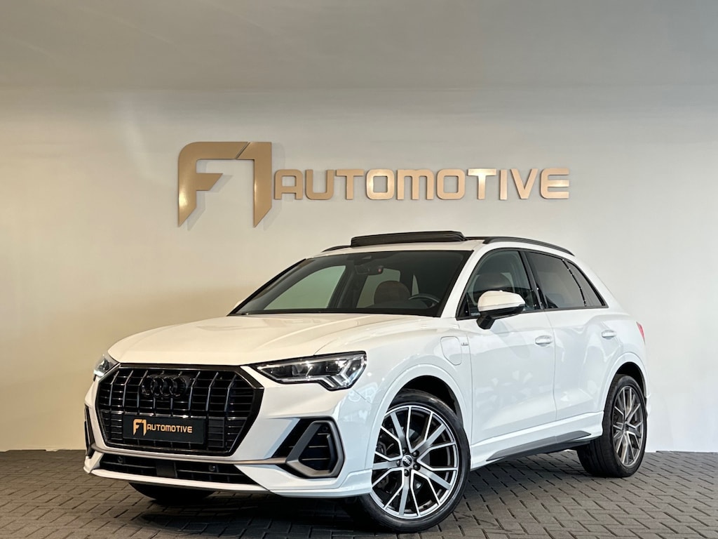 Audi Q3 45 TFSI e Business Edition Pano|Keyless|Leer|Sfeer