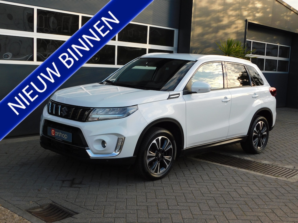 Suzuki Vitara 1.4 Boosterjet Style Smart Hybrid