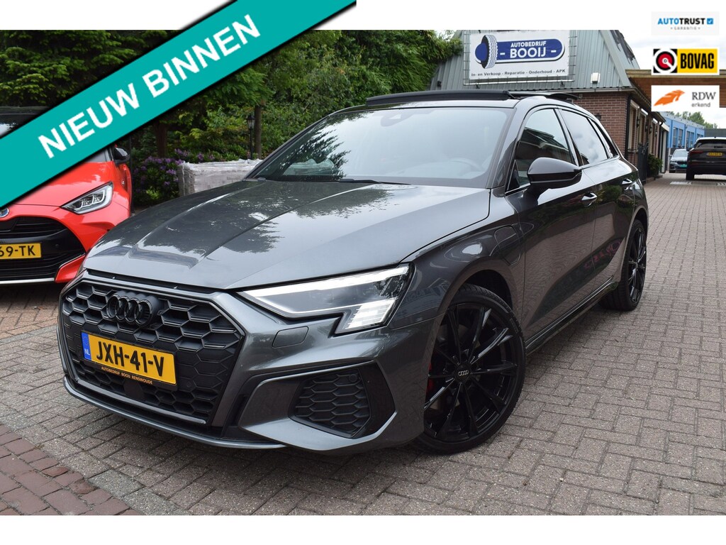 Audi A3 Sportback 45 TFSI e S-LINE/245PK Competition/AUTOMAAT/PANODAK/ADAP-CRUISE/CARPLAY/HEAD-UP/CAMERA/MATRIX/SFEERVERL/STOELVER