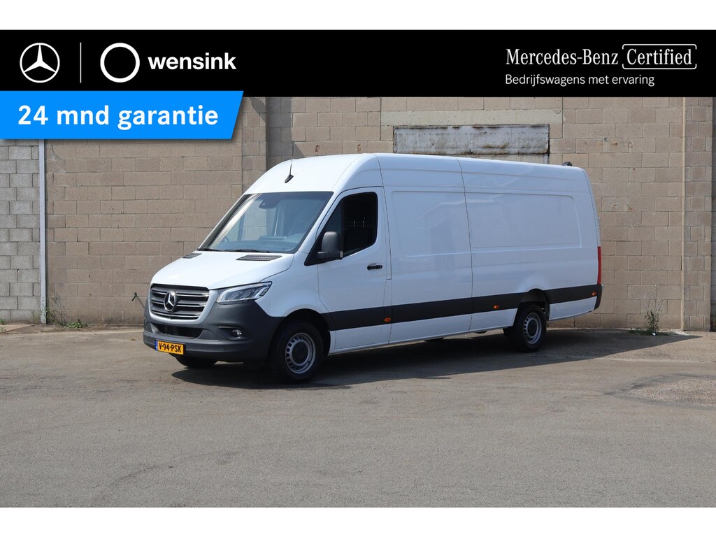 Mercedes-Benz Sprinter 319 CDI | L4 H2 | XXL | RWD | AUTOMAAT | 2X LUCHTGEVEERDE STOELEN | 360 CAMERA | DISTRONIC + | VOLLEDIG BETIMMERDE LAADRUIMTE | VOORRUITVERWARMING | STANDKACHEL | AIRCO AUTOMATISCH | CERTIFIED