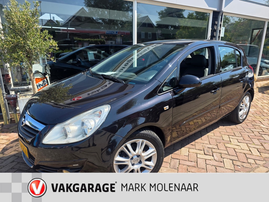 Opel Corsa 1.2-16V Cosmo,leuke compleet auto