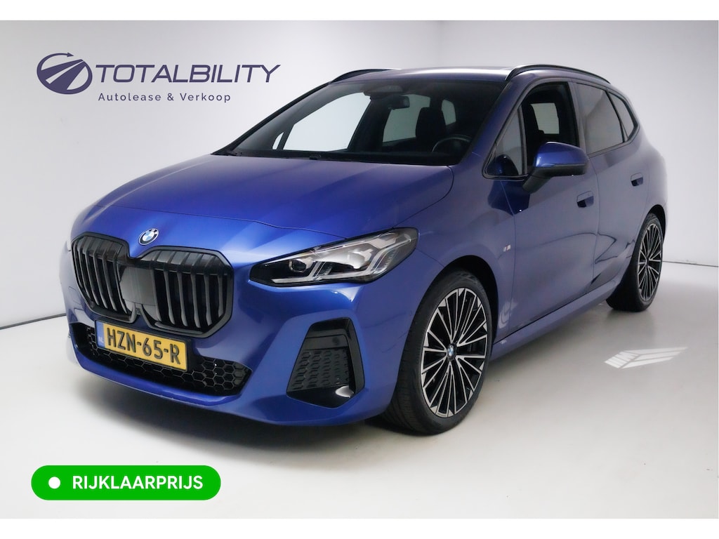 BMW 2-Serie Active Tourer 218i M-Sport automaat | 19 inch Individual Panoramadak | Harman Kardon | HUD Adaptive cruise, 360 Camera, PDC V+A,  El.verstelbare stoel met geheugen, Elektrische achterklep, Keyless