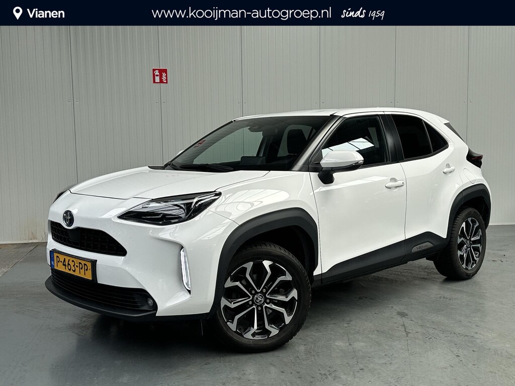 Toyota Yaris Cross 1.5 Hybrid Business Plus met trekhaak, hoge instap