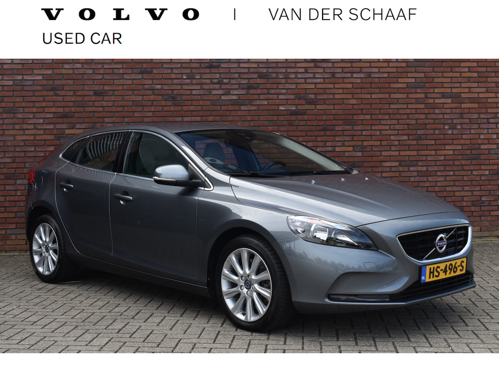 Volvo V40 T3 152PK Automaat Summum | Trekhaak | Keyless Entry |