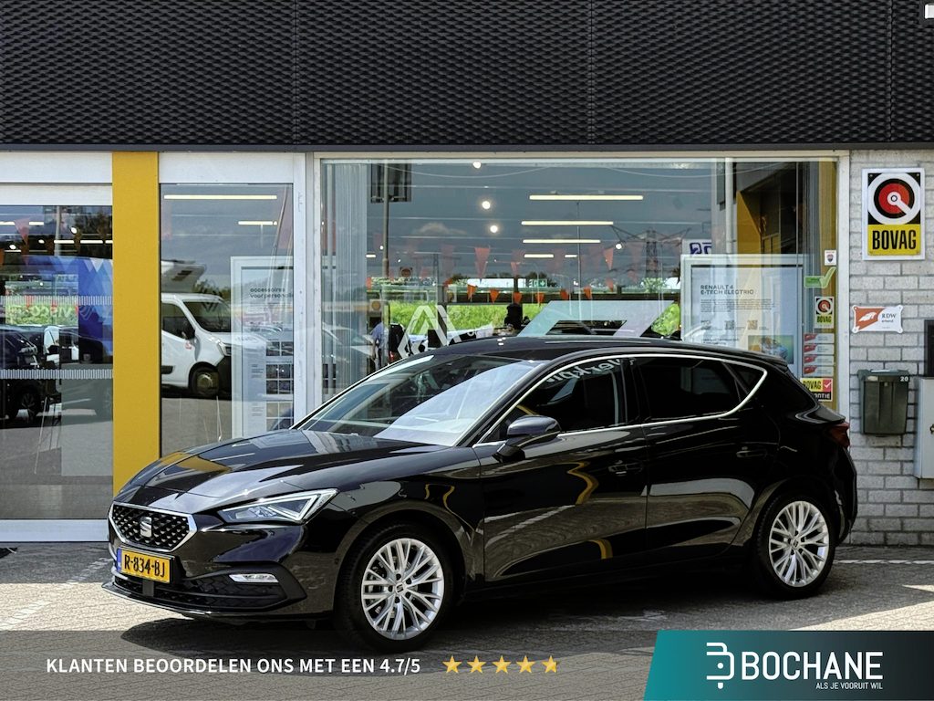 SEAT Leon 1.5 eTSI FR Business Intense | NAP | Navigatie | Stoel & stuur verwarming | Achteruitrijcamera | LED | DAB | Climate Control | Draadloze tel lader |